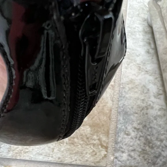 Colin Stuart Black Heels - Picture 4 of 8